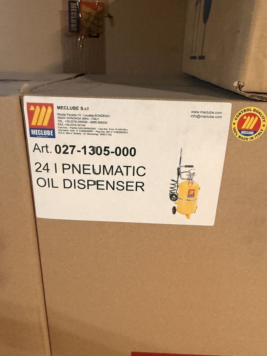 24L Pneumatic Oil Dispenser