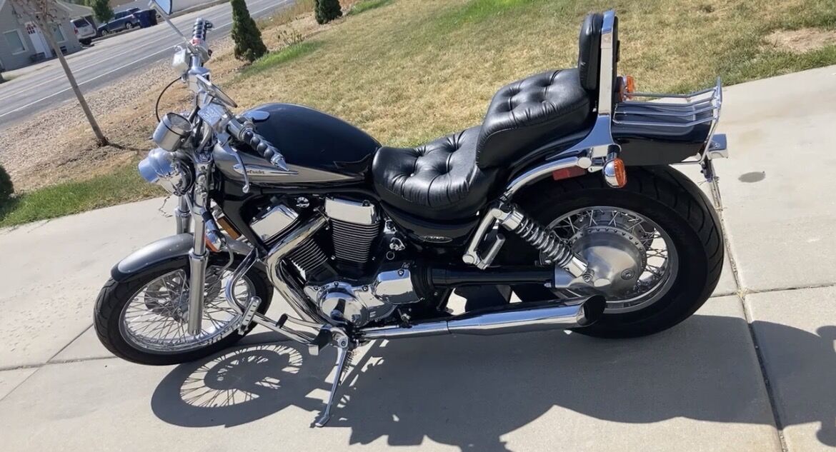 2002 Suzuki Intruder