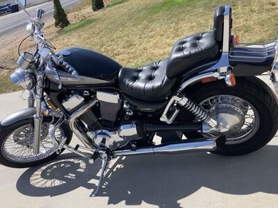 2002 Suzuki Intruder