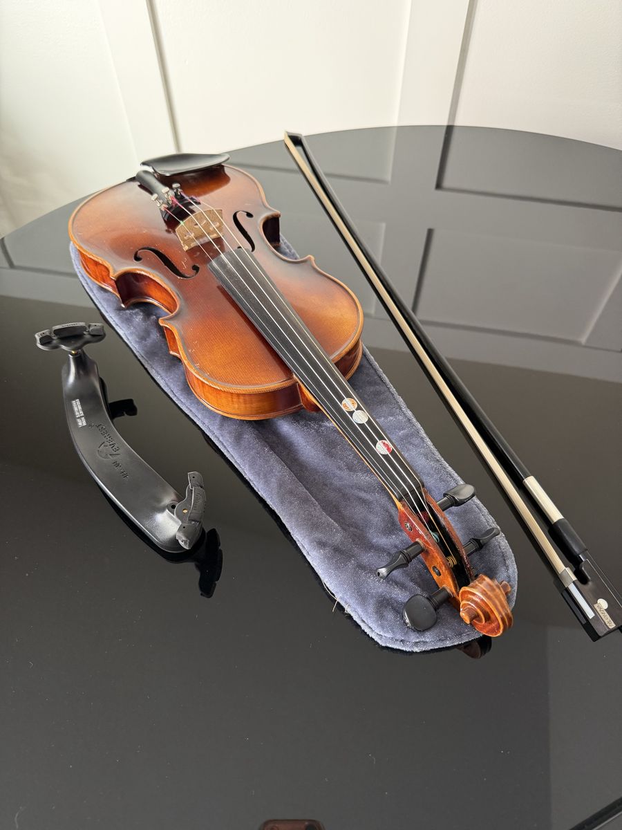 Vintage 1966 E.R. Pfretzschner 3/4 Violin Outfit