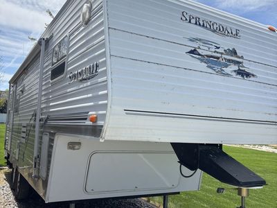Keystone Springdale 245 RLLS 5th wheel 2004