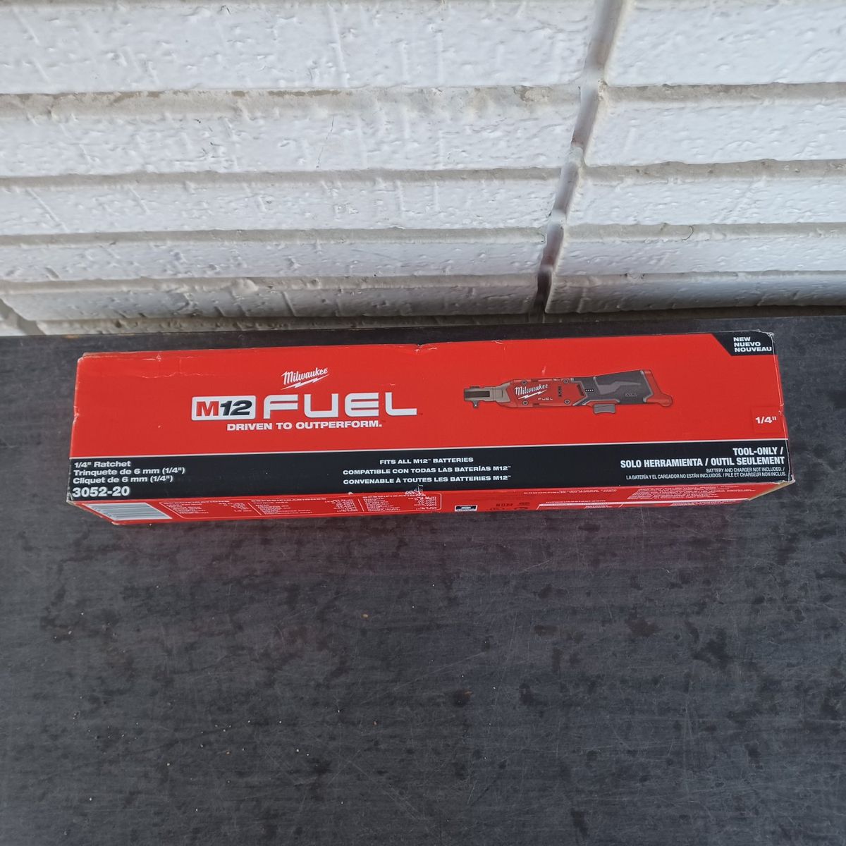 Milwaukee M12 fuel 1/4" ratchet