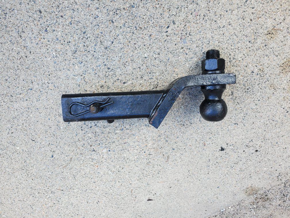 Towing Hitch, 2" Receiver, 2" Ball