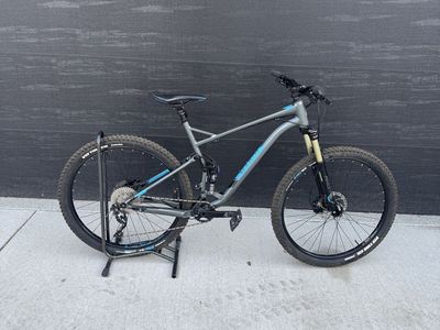 2016 Marin Rift Zone 5 - XLarge