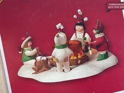 New hallmark 2003 Waiting For Santa Ornament