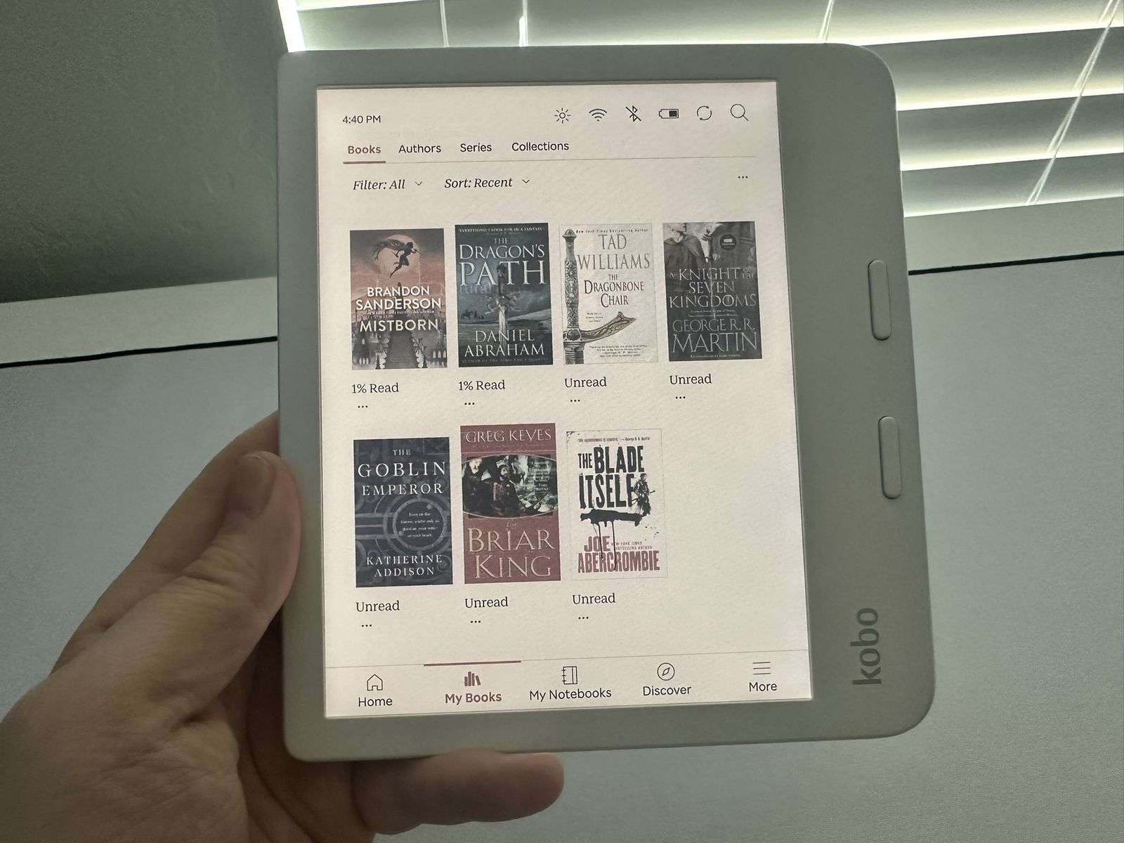 Kobo Libra Colour eReader | 7” Color E Ink Kaleido 3 | White | Waterproof | Dark Mode | eBooks | Audiobooks