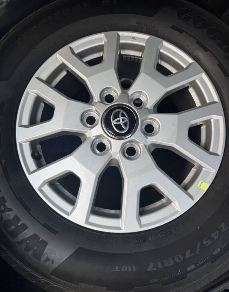 4 New Goodyear 245 70 R17