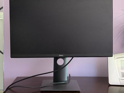 24 inch Dell Monitor LED