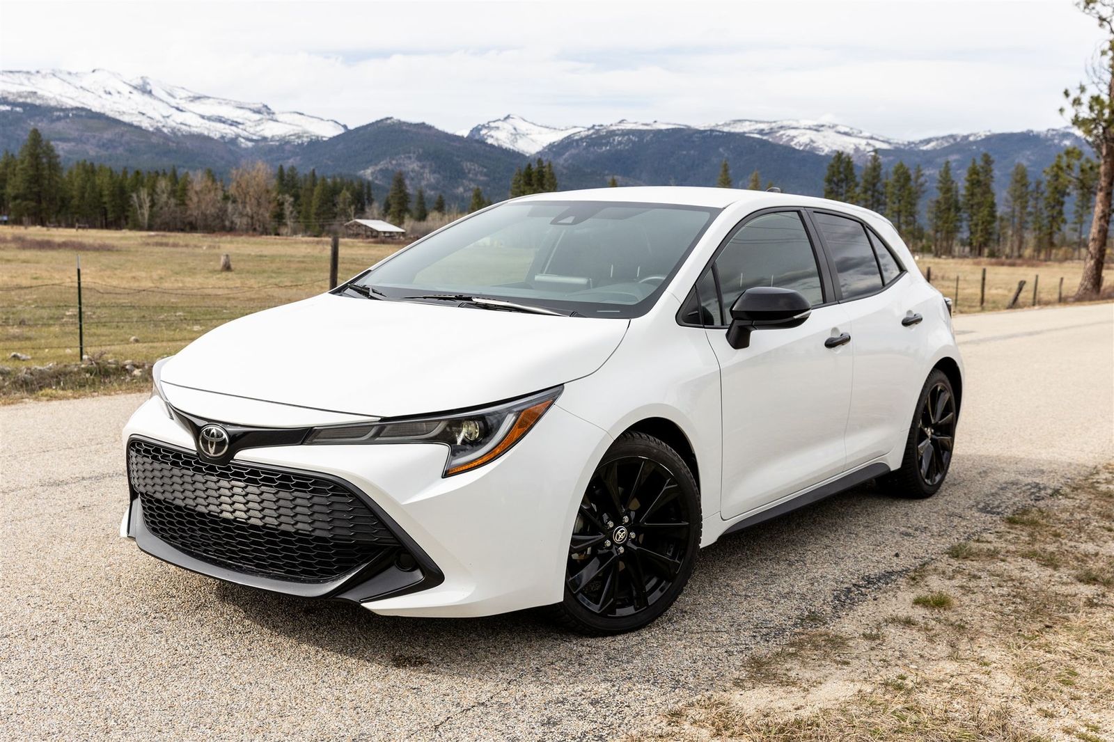 2020 Toyota Corolla Hatchback SE Nightshade Edition