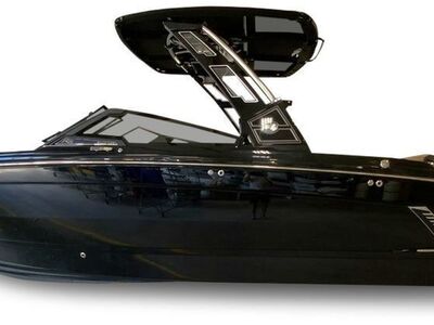 2026 Cobalt Boats R8 Surf