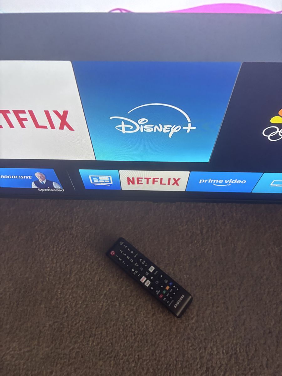 Samsung 65" 4k Smart TV