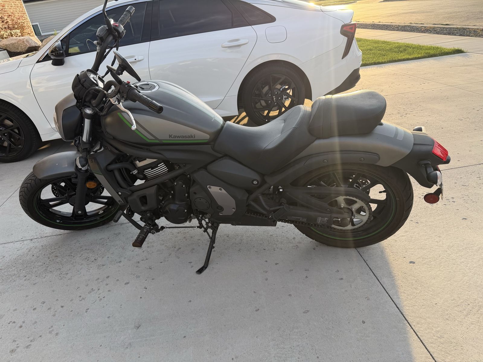 Kawasaki Vulcan S ABS 650cc Motorcycle - Gray with Green Accents