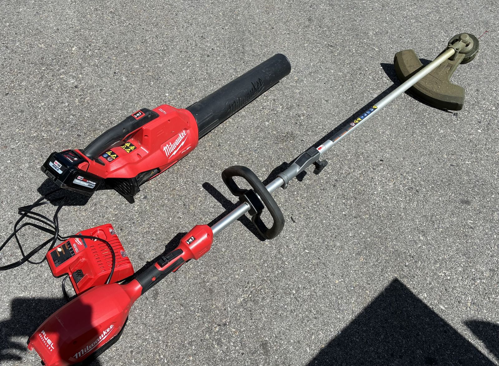Milwaukee Leaf Blower + Trimmer