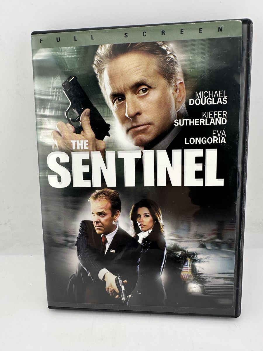 The Sentinel DVD Full Screen Michael Douglas Kiefer Sutherland Thriller