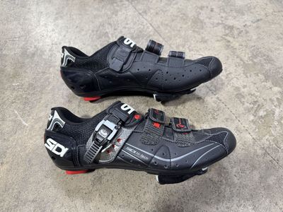 Like New Sidi Men's Cycling Shoes Men’s Size 43