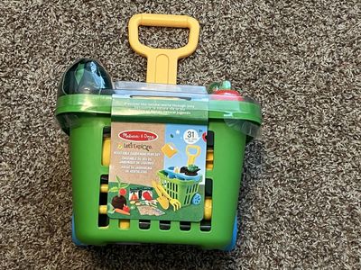 NEW: Melissa & Doug Let's Explore Gardening Set