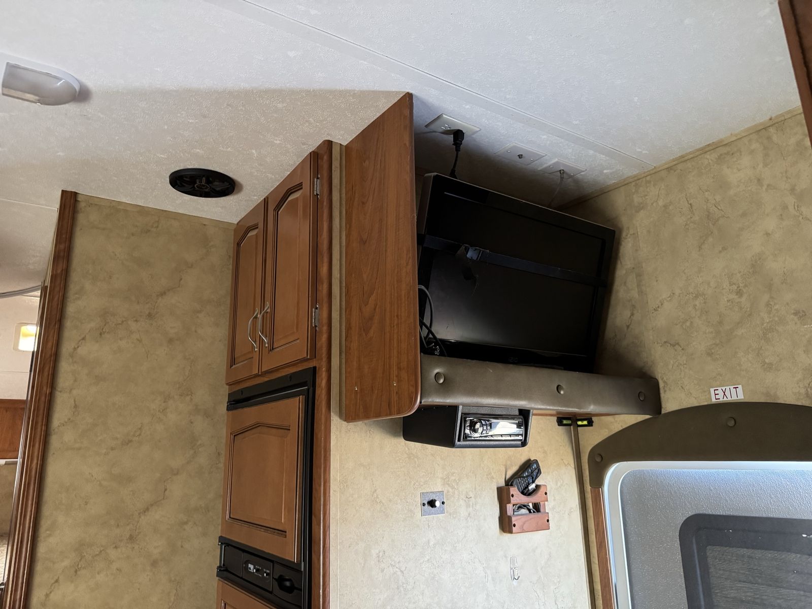 Main image 22