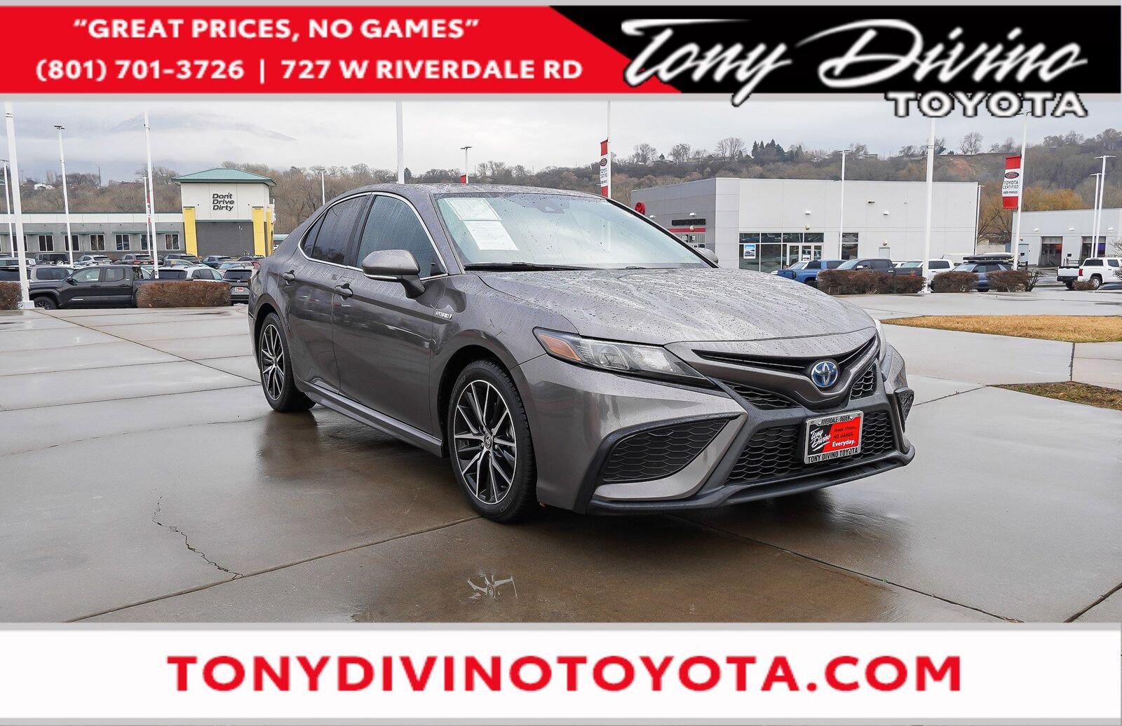 2021 Toyota Camry Hybrid SE