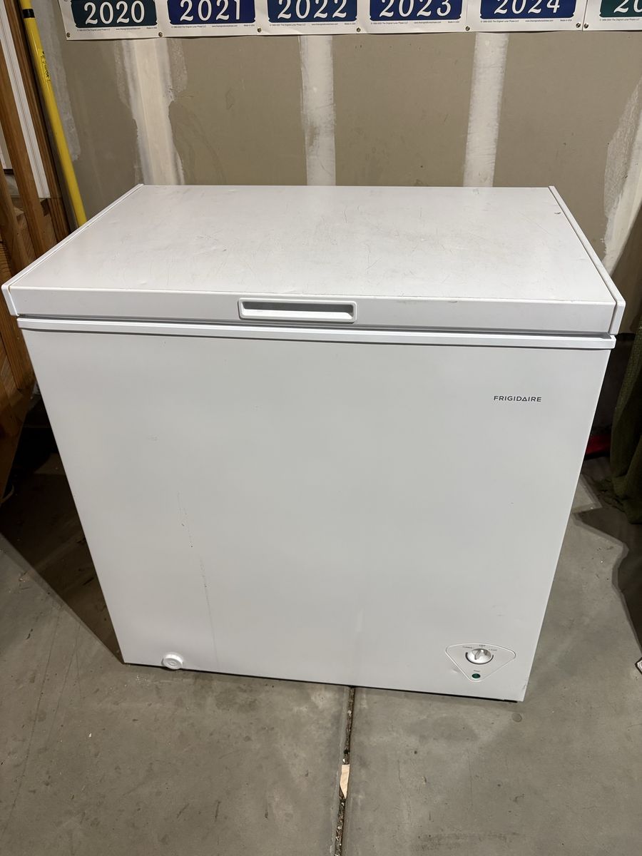 Frigidaire 5.0 cu ft Chest Freezer - White, Compact Storage Solution