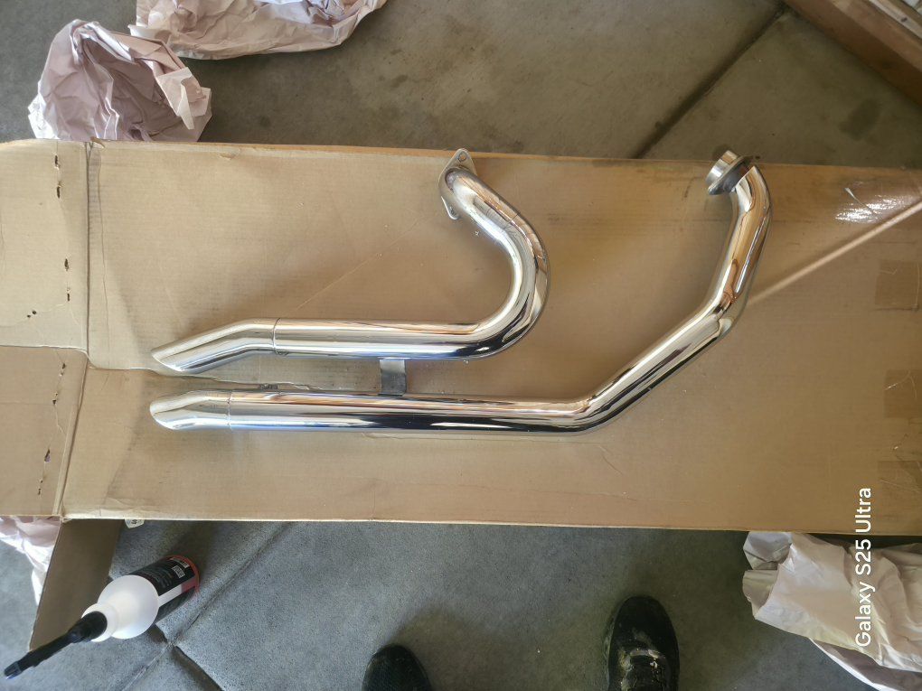 Ground Pounder exhaust Yamaha Road Star Warrior