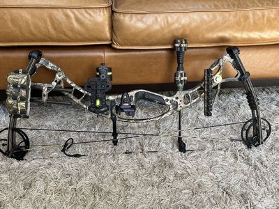 Hoyt Maxxis 31 Bow