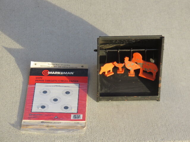 AIR RIFLE TARGET TRAP WITH 4 SWIVELING METAL FIGURES AND PACKAGE OF TARGETS