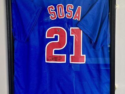 Sammy Sosa Signed Chicago Cubs Jersey Framed