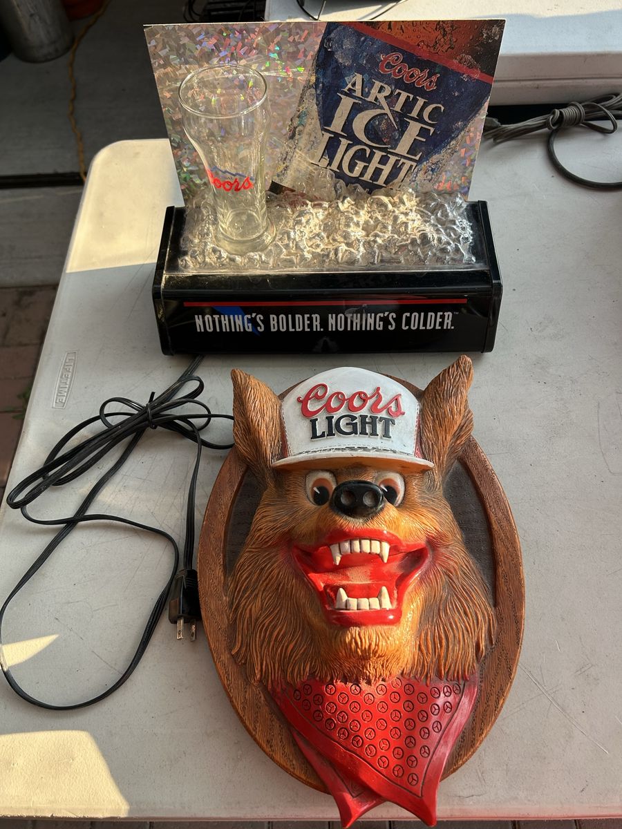 1987 Coors Light Beer Wolf 3D Wall Plaque & Coors Arctic Ice Lighted Bar Sign, Great for a Mancave, Bar or Shop
