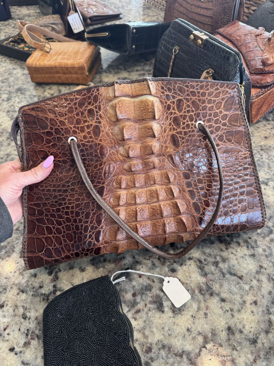 Antiques Estate Sale Bountiful 4/25 Jewelry Art