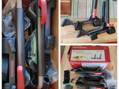 Yakima JayLow kayak carrier