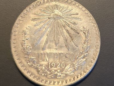 1920 Silver Un Peso Coin