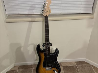Squier Stratocaster HSS Guitar