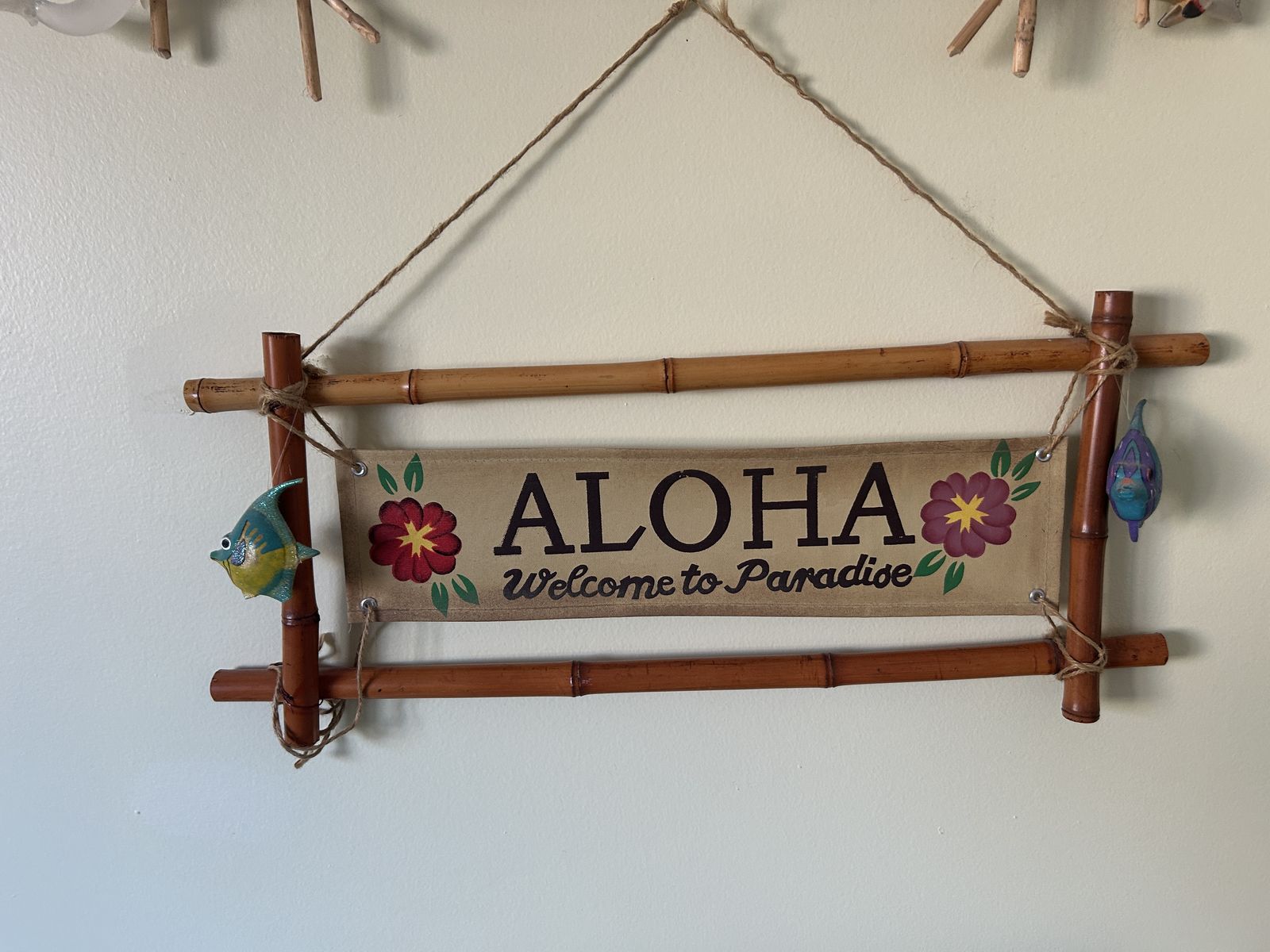 Tropical Bamboo “Aloha Welcome to Paradise” Wall Décor w/ Hanging Fish Accents