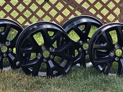 17" Jeep Cherokee OEM Wheels