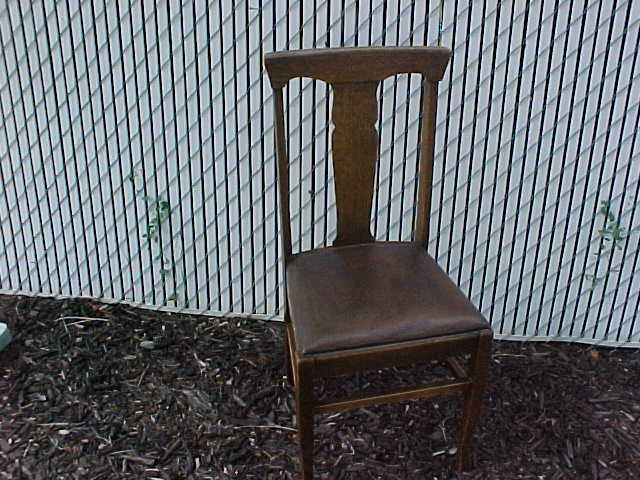 Single Oak Chair..about 100 years old good shape...