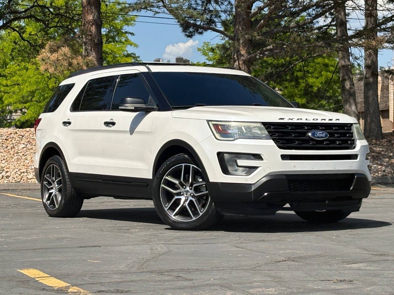 2016 Ford Explorer Sport