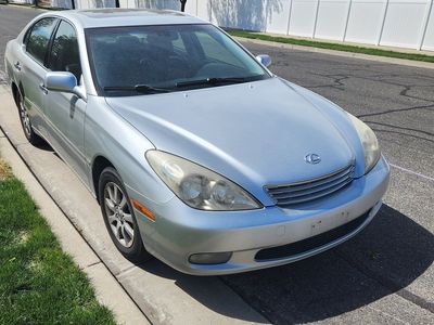 2002 LEXUS ES Base