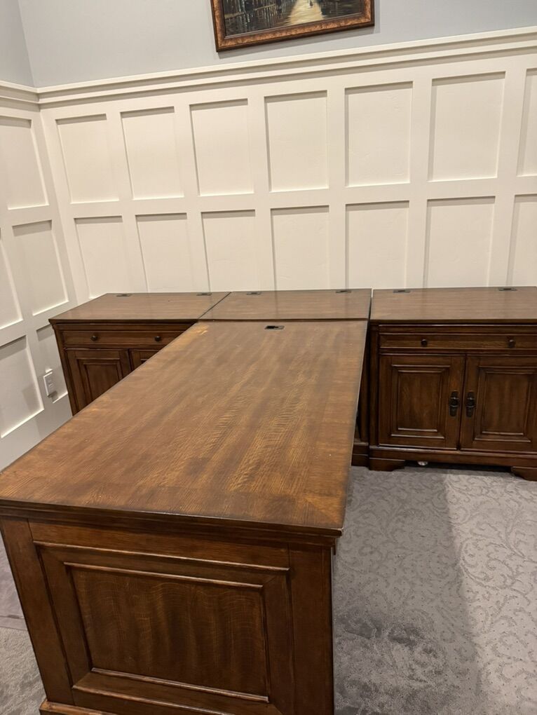 Solid wood Desk