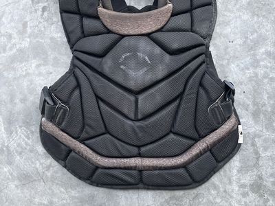 Evoshield XVT Catcher's Chest Protector, Black, Adult