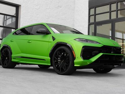 2026 Lamborghini Urus SE