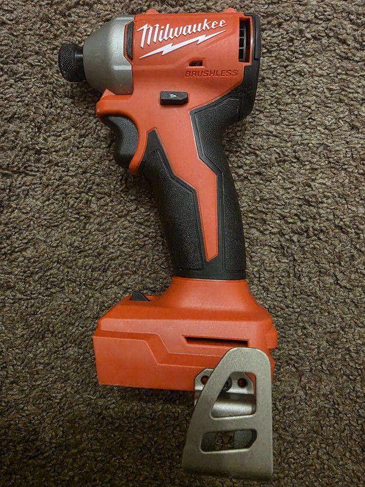 New Milwaukee M18 18V Lithium-Ion Compact Brushless Cordless 1/4 in. Impact Driver (Tool Only)
