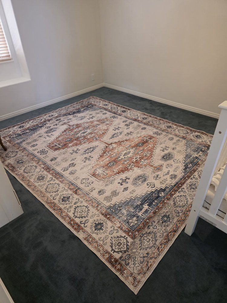 Boho Traditional Area Rug in Cream, Blue, and Rust