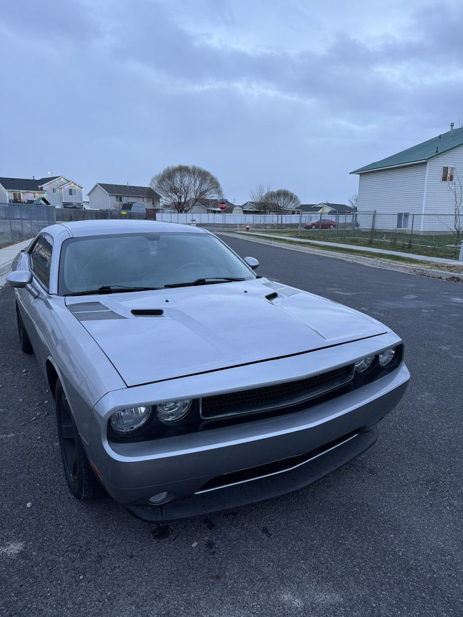 2014 Dodge Challenger SXT 100th Anniversary