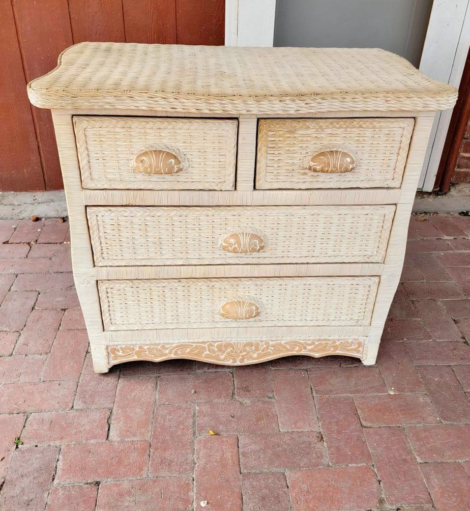Pier 1 Jamaica Collection Wicker 4 Drawer Dresser