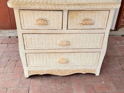 Pier 1 Jamaica Collection Wicker 4 Drawer Dresser