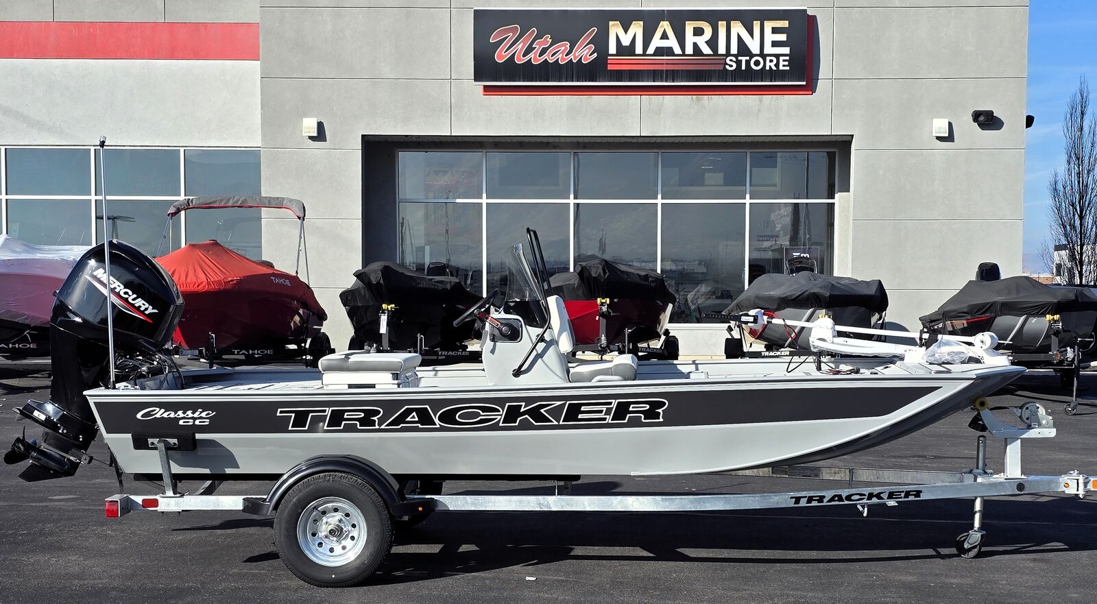 All New 2026 Bass Tracker Classic Center Console w 50 HP Mercury Outboard !!!