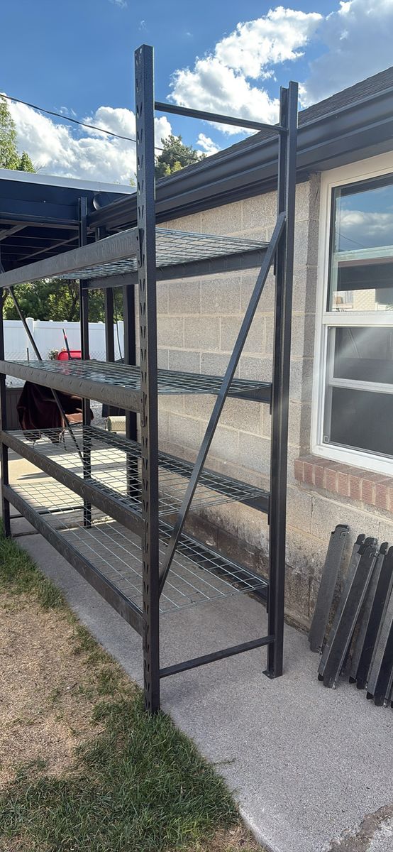 Gladiator Heavy Duty Steel Wire Shelving Unit