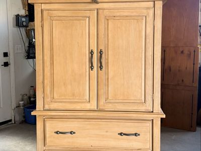 Solid Wood Armoire - Golden Honey, 60" H x 40" W x 21.5" D, Drawers & Doors Work