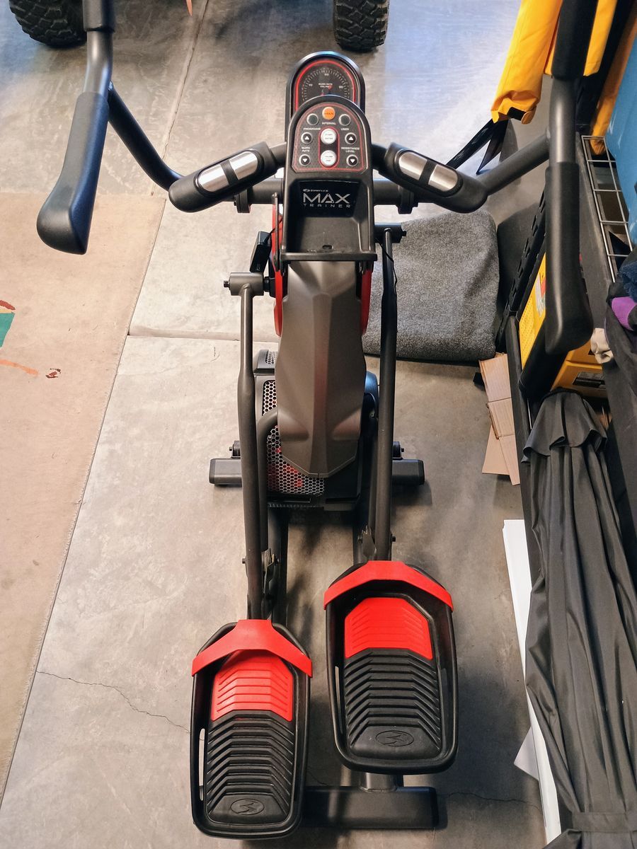 Max Trainer