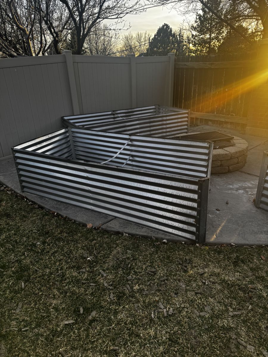 Corrugated Galvanized Steel Raised Garden Beds
